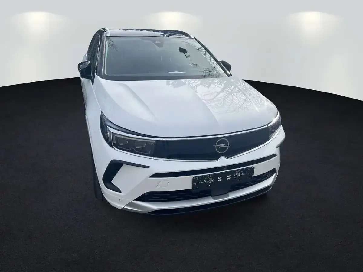 Gebraucht Opel Grandland X Ultimate 224 PS (164 kW) 2022 Jade weiss/arktis weiss SUV