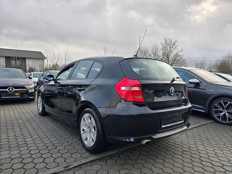 Gebraucht BMW 116 Efficient Dynamics 116 PS (85 kW) 2009 Schwarz Kleinwagen