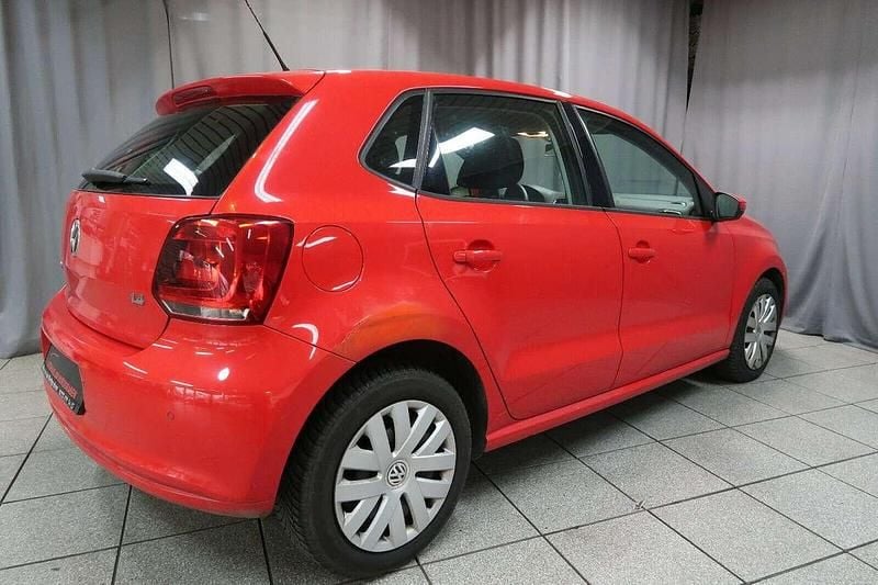 Rot Gebraucht 2010 VW Polo Kleinwagen | 7.400 € (Etwas zu teuer) - Bild 1/4