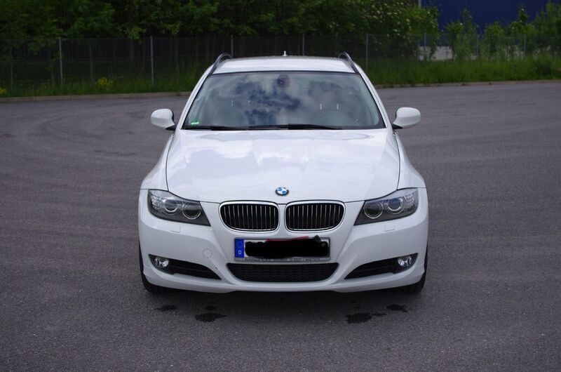 Gebraucht BMW 330 245 PS (180 kW) 2010 Weiß Kombi