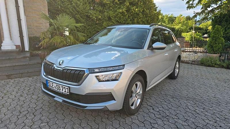 Silber Gebraucht 2020 Skoda Kamiq SUV | 12.900 € (Fairer Preis) - Bild 1/4