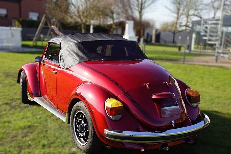 Gebraucht VW Käfer 49 PS (36 kW) 1975 Rot Cabrio