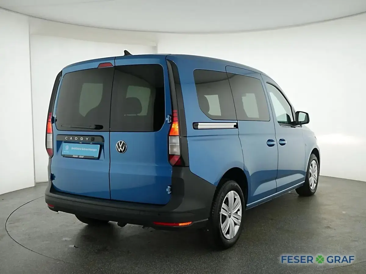 Gebraucht VW Caddy Basis 116 PS (85 kW) 2025 Costa azul metallic Van / Kleinbus