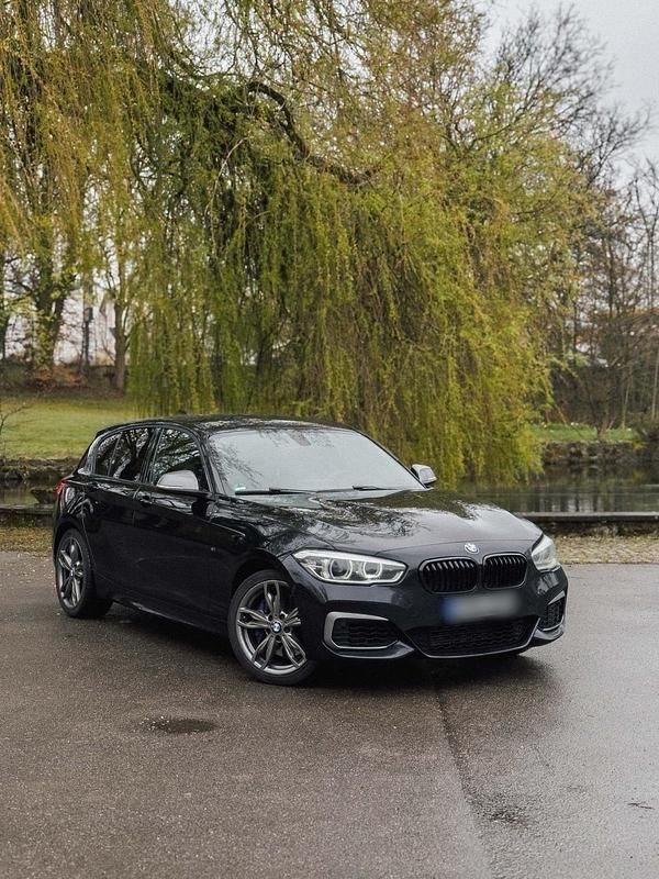 Second-hand BMW M135 M Sport 326 CP (239 kW) 2015 Negru Hatchback