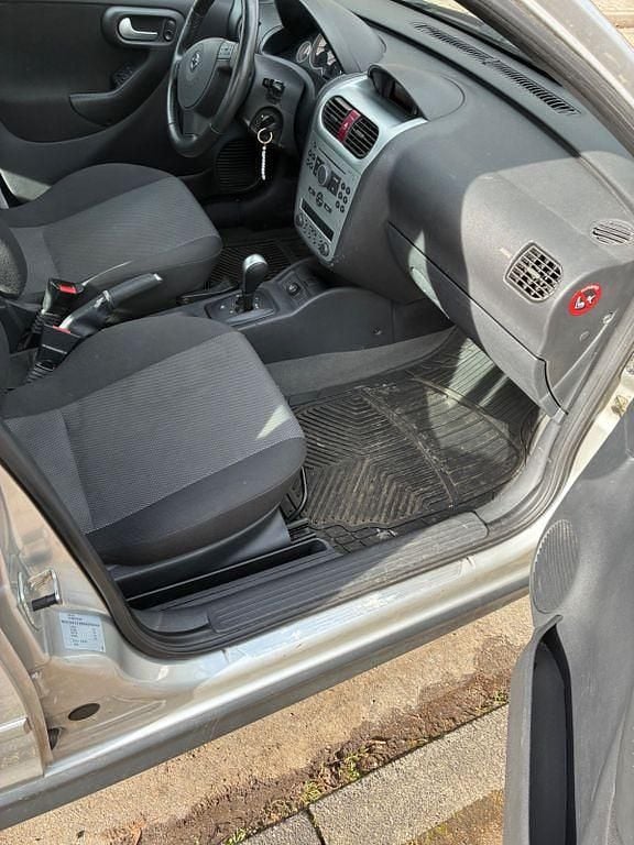 Gebraucht Opel Corsa 80 PS (58 kW) 2006 Grau Kleinwagen