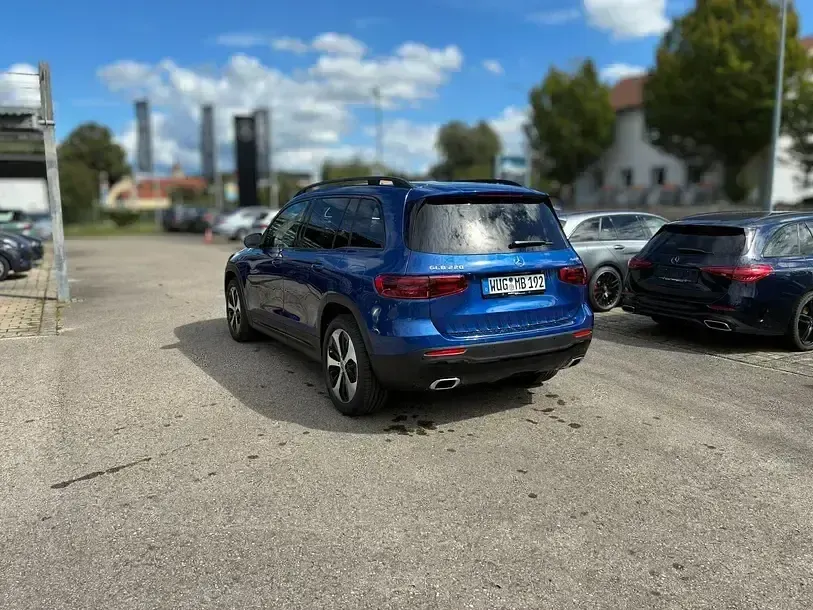Gebraucht Mercedes GLB220 Progressive 190 PS (139 kW) 2025 Schwarz SUV