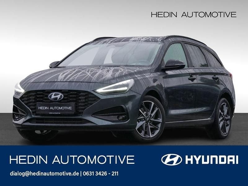 Grün Gebraucht 2024 Hyundai i30 Advantage Kombi | 21.330 € (Fairer Preis) - Bild 1/4