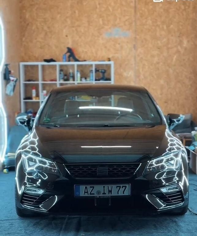 Schwarz Gebraucht 2018 Seat Leon SC CUPRA Kleinwagen | 18.500 € (Fairer Preis) - Bild 1/4