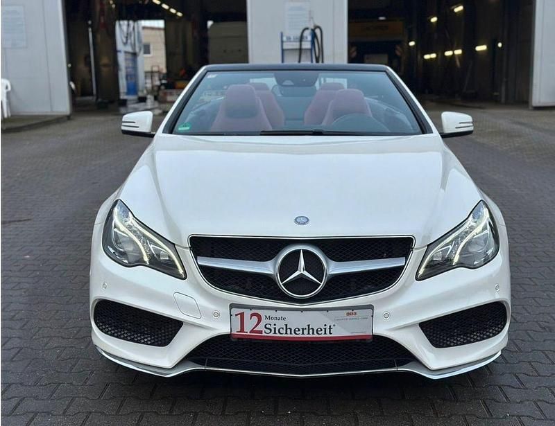 Gebraucht Mercedes E250 AMG 211 PS (155 kW) 2013 Weiß Cabrio