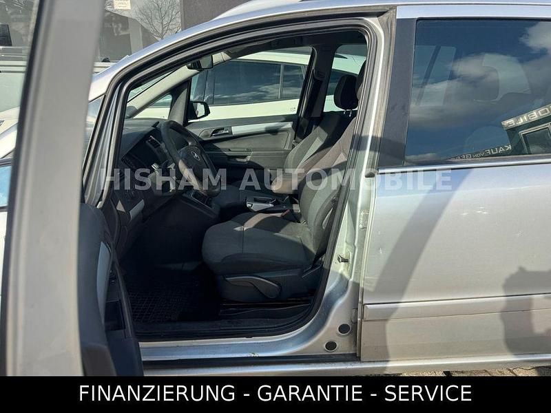 Gebraucht Opel Zafira Edition 94 PS (69 kW) 2007 Silber Van / Kleinbus