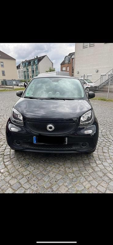 Schwarz Gebraucht 2018 Smart ForFour Kleinwagen | 9.500 € (Superpreis) - Bild 1/4