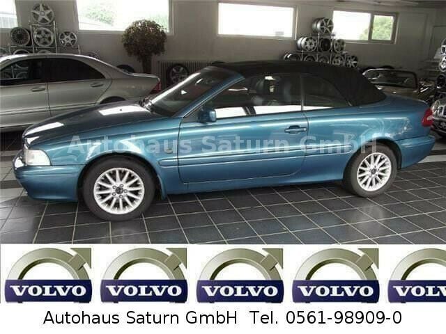 Second-hand Volvo C70 163 CP (119 kW) 2000 Albastru Cabrio
