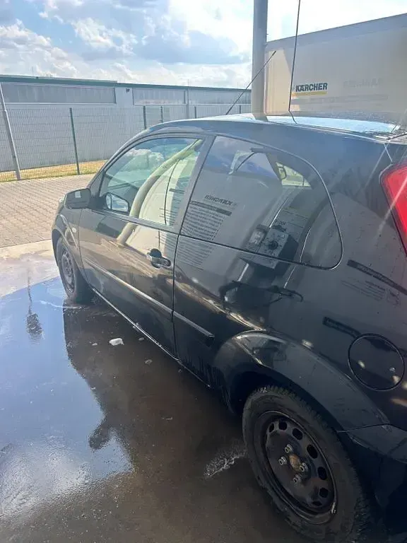 Gebraucht Ford Fiesta 69 PS (50 kW) 2007 Schwarz Kleinwagen