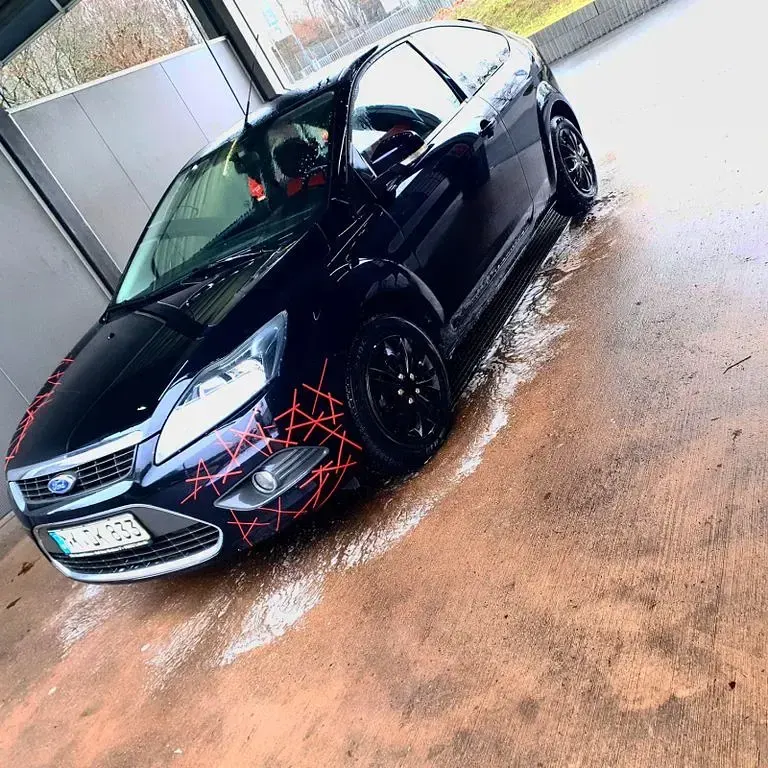 Gebraucht Ford Focus Style 116 PS (85 kW) 2009 Schwarz Limousine