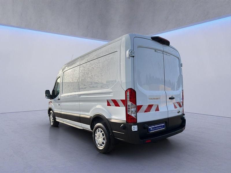 Gebraucht Ford Transit Trend 131 PS (96 kW) 2023 Frostweiß Limousine