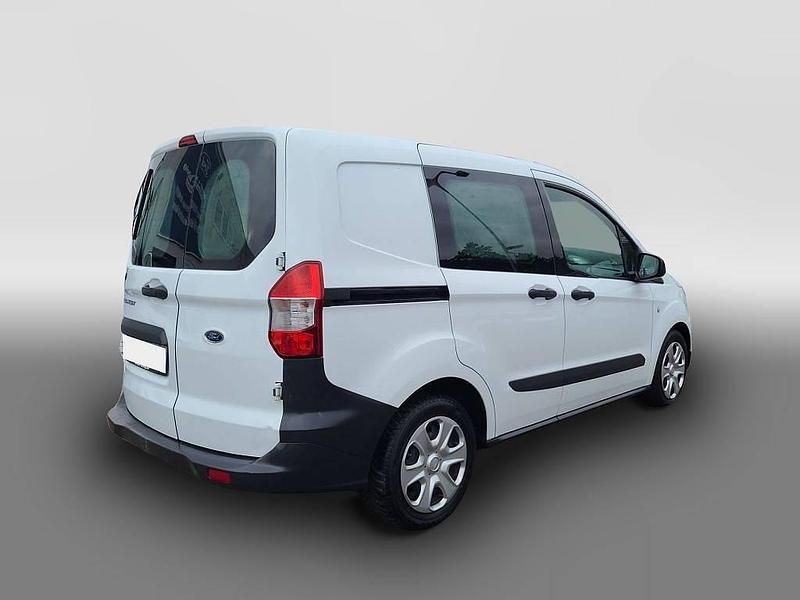 Gebraucht Ford Transit Trend 101 PS (74 kW) 2021 Weiß Pickup