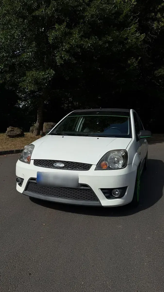 Gebraucht Ford Fiesta ST 150 PS (110 kW) 2006 Blau Kleinwagen