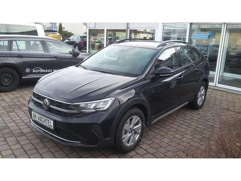 Gebraucht VW Taigo 110 PS (80 kW) 2023 Deep black perleffekt SUV