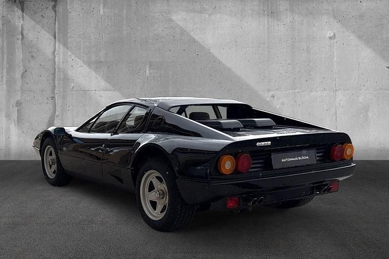 Second-hand Ferrari 512 BB 330 CP (242 kW) 1984 Negru Coupe