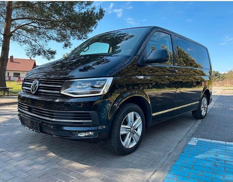 Second-hand VW T6 150 CP (110 kW) 2017 Negru Van