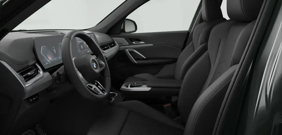 Gebraucht BMW X1 Comfort Edition 170 PS (125 kW) 2025 Silber SUV