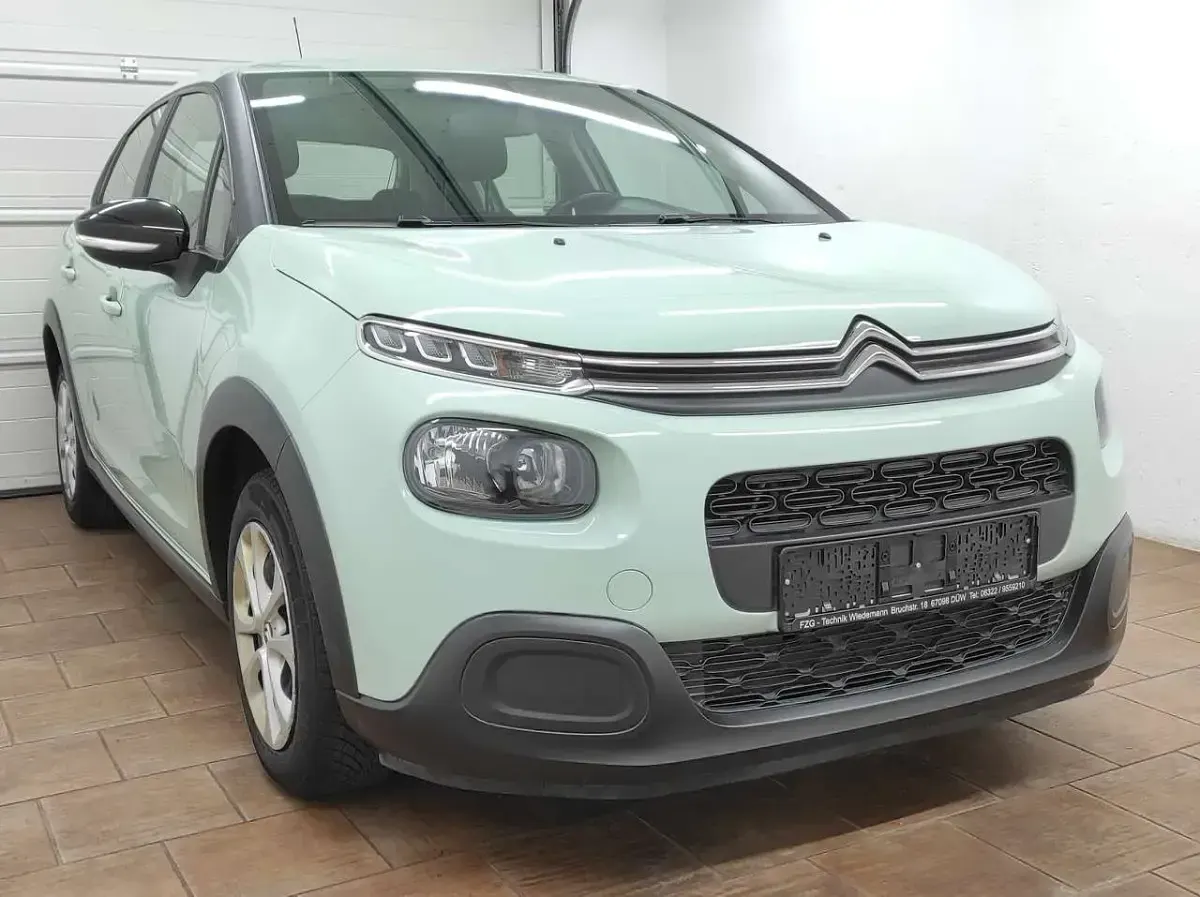 Gebraucht Citroën C3 Start 83 PS (61 kW) 2020 Grün Kleinwagen