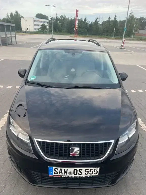 Gebraucht Seat Alhambra Sun 140 PS (102 kW) 2014 Schwarz Van / Kleinbus