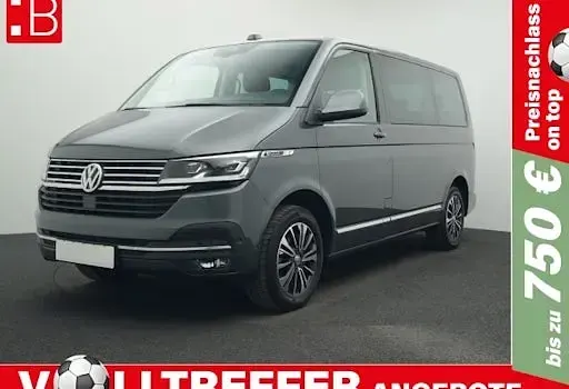 Gebraucht VW Multivan Comfortline 204 PS (150 kW) 2024 Grau Van / Kleinbus