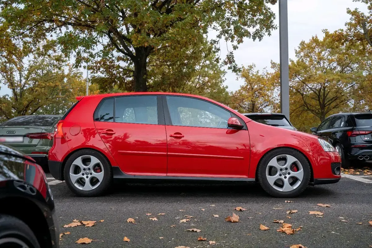 Gebraucht VW Golf IV GTI 200 PS (147 kW) 2005 Rot Limousine