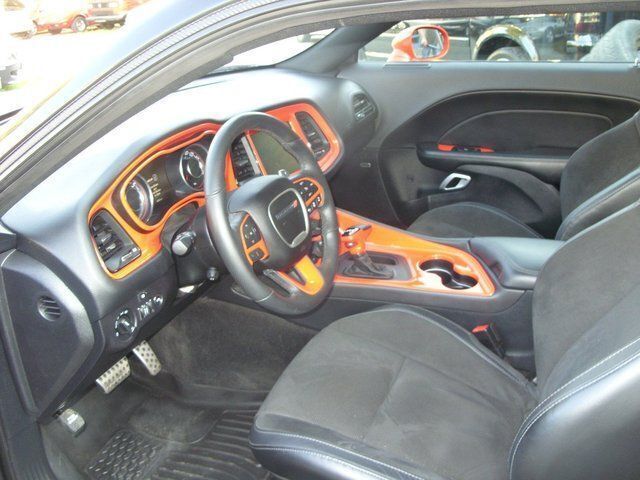 Gebraucht Dodge Challenger 492 PS (361 kW) 2015 Andere farbe metallic Coupé