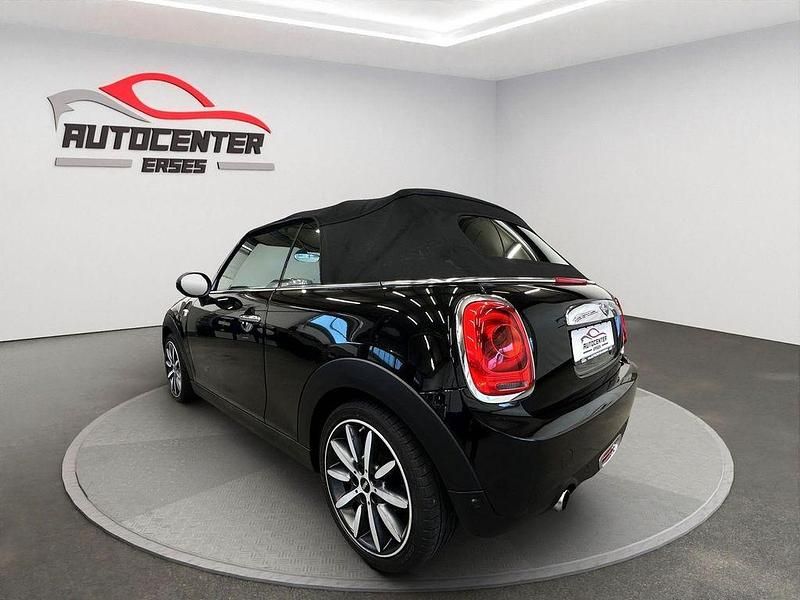 Gebraucht Mini Cooper D Cabriolet Chili 116 PS (85 kW) 2017 Midnight black Cabrio