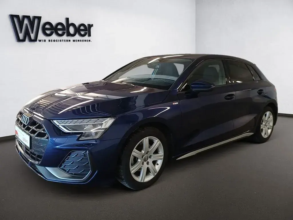 Gebraucht Audi A3 S-Line 150 PS (110 kW) 2025 Navarrablau metallic Limousine