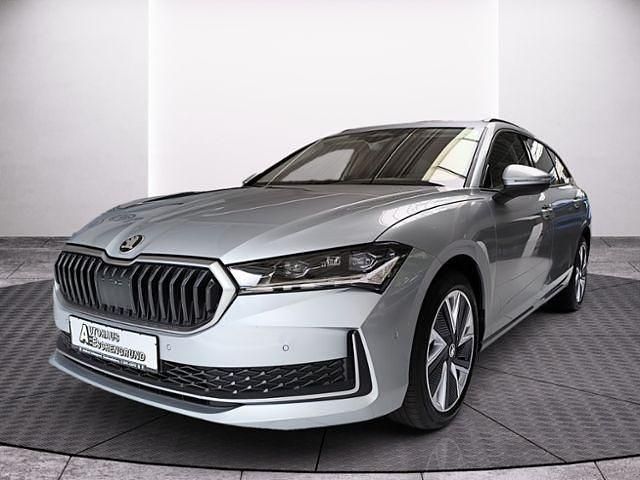 Gebraucht Skoda Superb Selection 150 PS (110 kW) 2024 Andere farbe Kombi