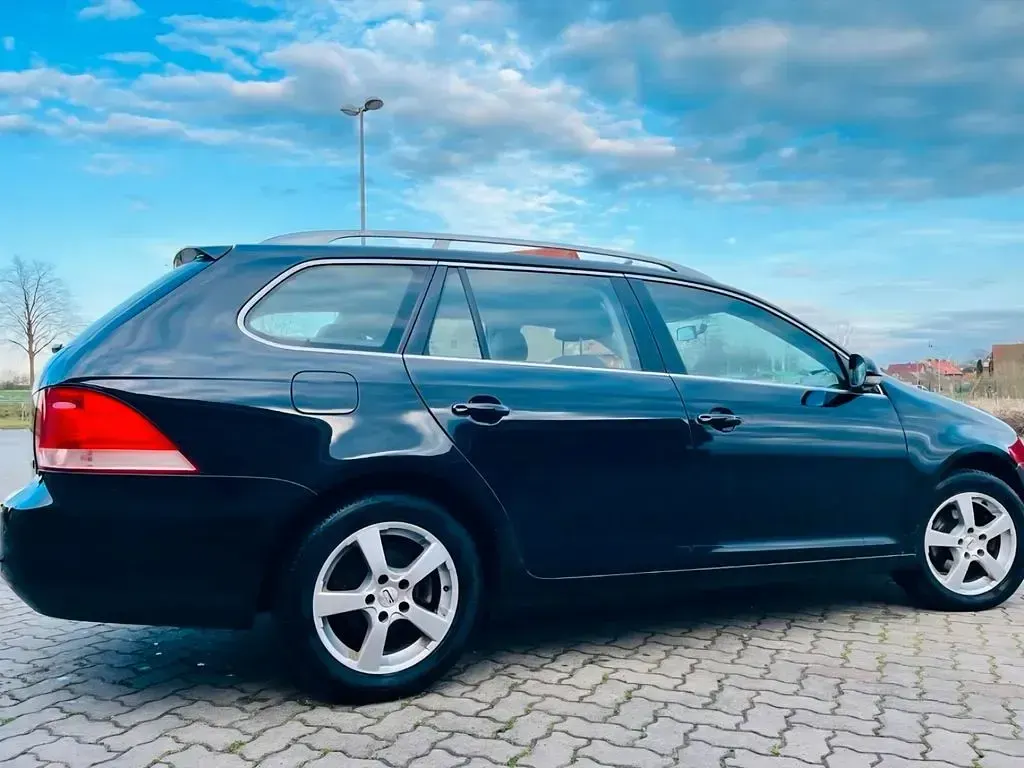 Gebraucht VW Golf V Sportline 105 PS (77 kW) 2008 Schwarz Kombi