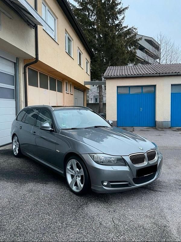 Grau Gebraucht 2011 BMW 325 Kombi | 8.699 € - Bild 1/4