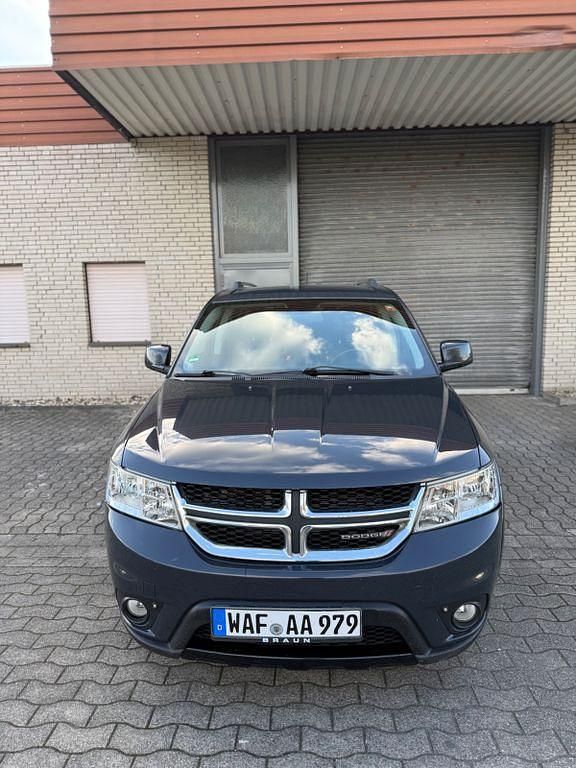 Gebraucht Dodge Journey 389 PS (286 kW) 2017 Grau SUV