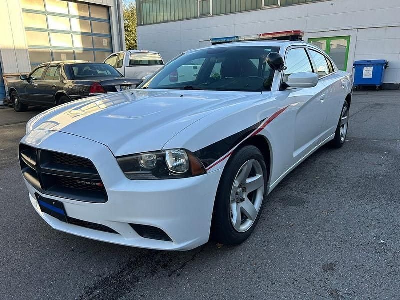 Weiß Gebraucht 2014 Dodge Charger Limousine | 13.990 € (Fairer Preis) - Bild 1/4