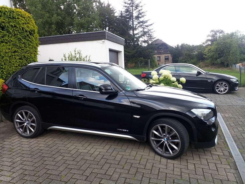 Gebraucht BMW X1 204 PS (150 kW) 2011 Schwarz SUV