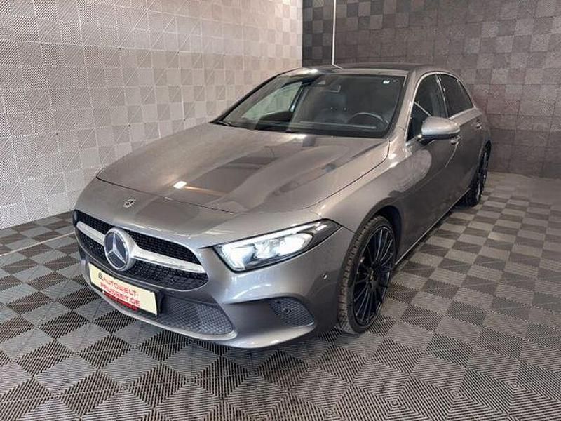 Gebraucht Mercedes A250 Progressive 224 PS (164 kW) 2018 Grau Limousine