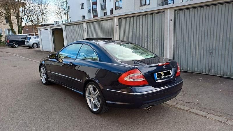 Gebraucht Mercedes CLK500 Elegance 306 PS (225 kW) 2002 Blau Coupé