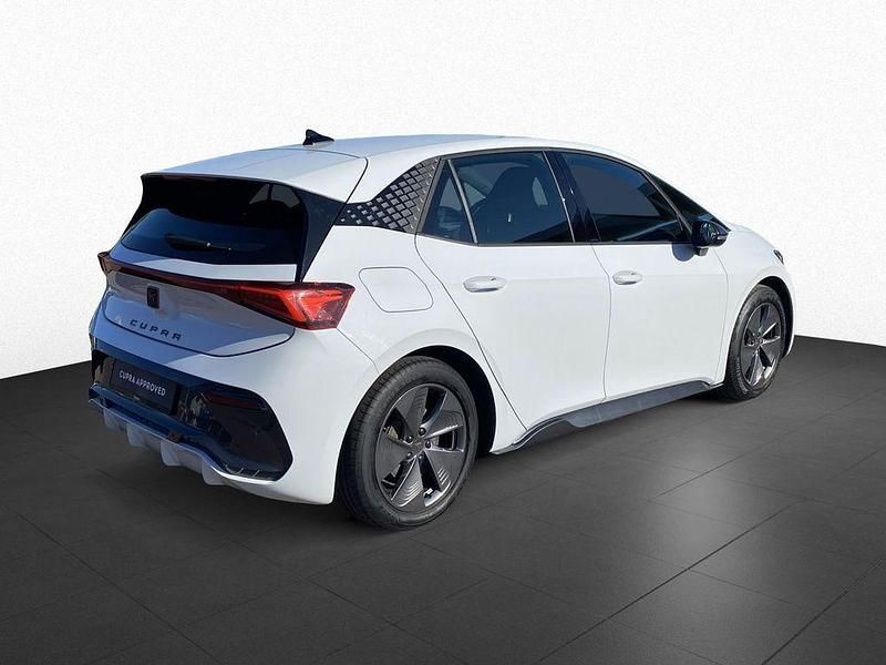 Second-hand Cupra Born 150 kW (204 CP) 2023 Alb Hatchback