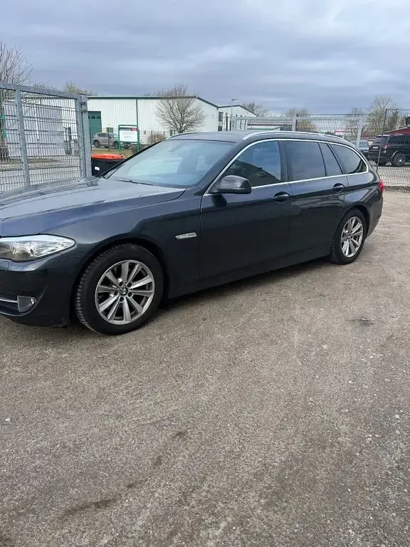 Gebraucht BMW 520 184 PS (135 kW) 2010 Kombi