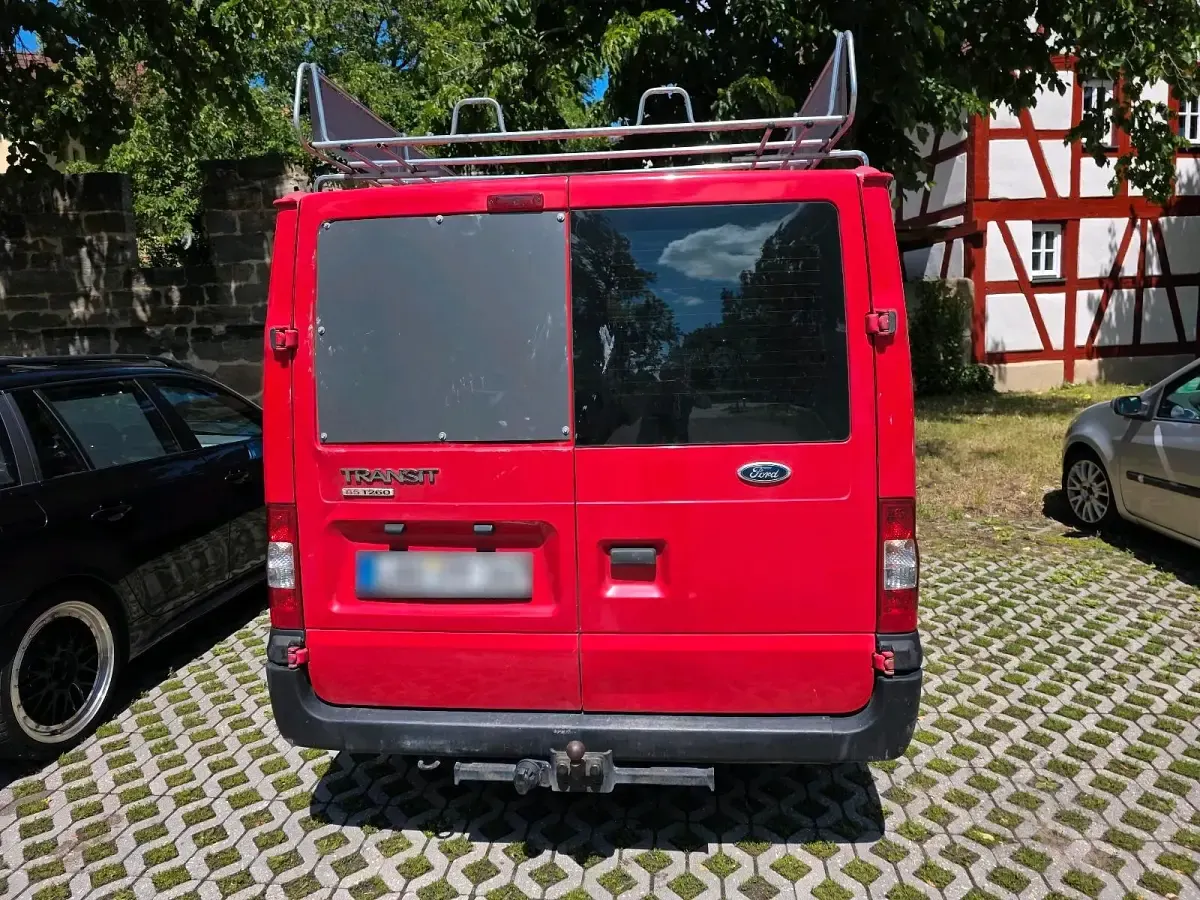 Gebraucht Ford Transit 86 PS (63 kW) 2011 Rot Van / Kleinbus