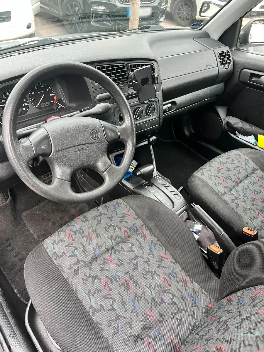 Gebraucht VW Golf III 90 PS (66 kW) 1997 Grau Kleinwagen
