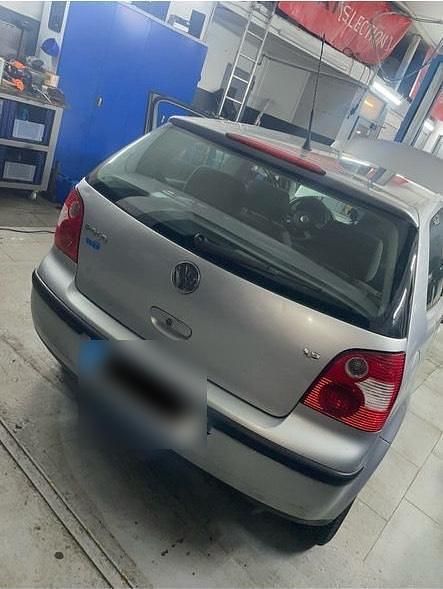 Gebraucht VW Polo 64 PS (47 kW) 2003 Andere farben Kleinwagen