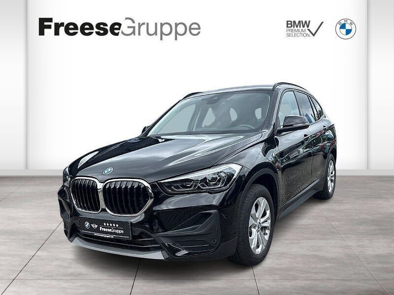 Schwarz Gebraucht 2022 BMW X1 Advantage SUV | 26.490 € (Fairer Preis) - Bild 1/4