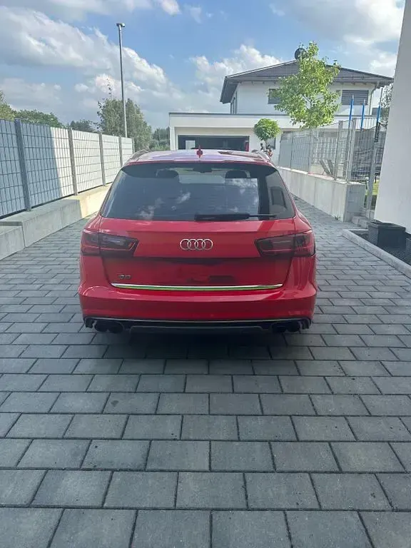 Gebraucht Audi S6 Sport 450 PS (330 kW) 2015 Rot Kombi