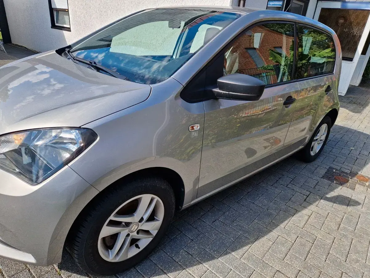 Gebraucht Seat Mii Ecomotive 60 PS (44 kW) 2016 Grau Kleinwagen