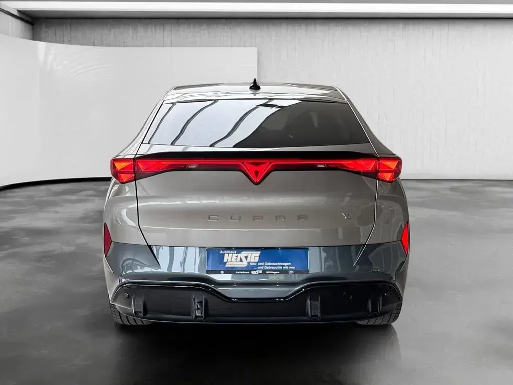 Neu Cupra Tavascan VZ 250 kW (340 PS) 2025 Gold SUV