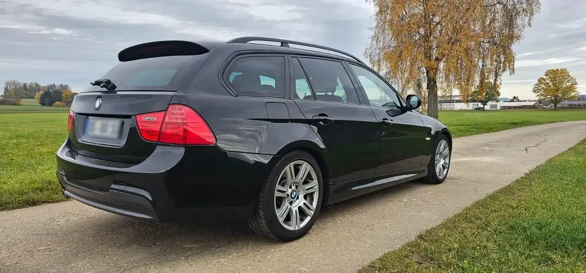 Gebraucht BMW 320 M Sport 177 PS (130 kW) 2009 Schwarz Kombi
